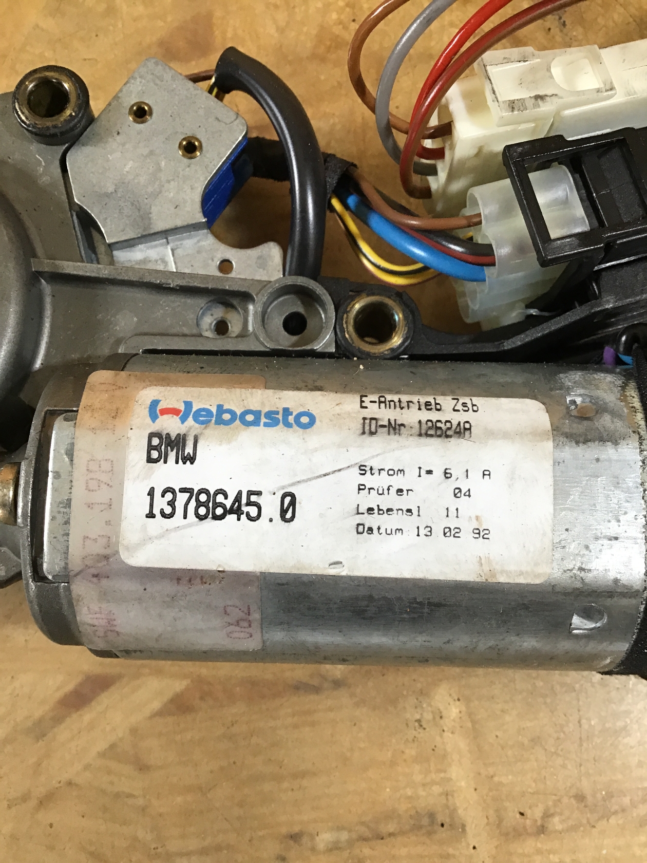 Sunroof engine BMW 5 (E34) 520 i 24V 5332196 BParts