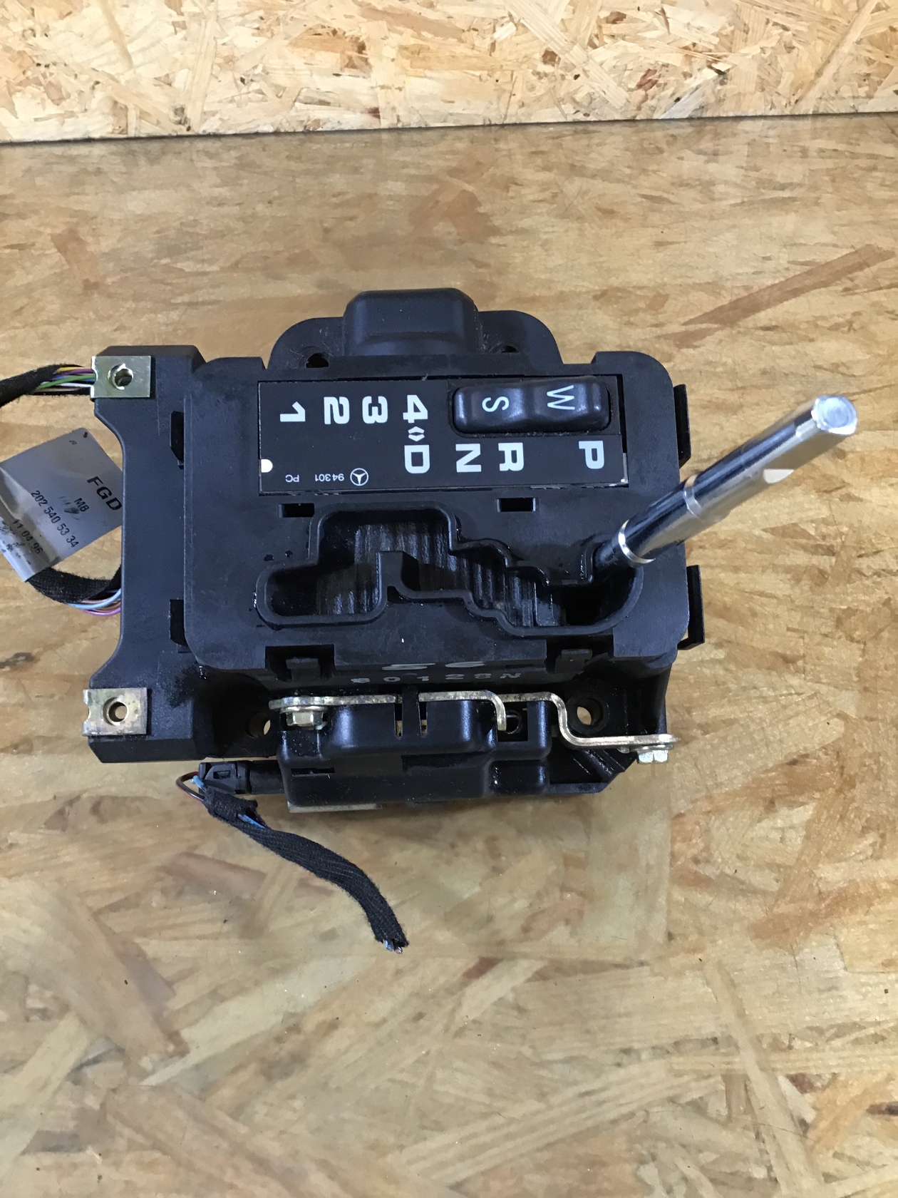 Automatic gearbox selector MERCEDESBENZ CCLASS (W202) C 180 (202.018) MERCEDESBENZ