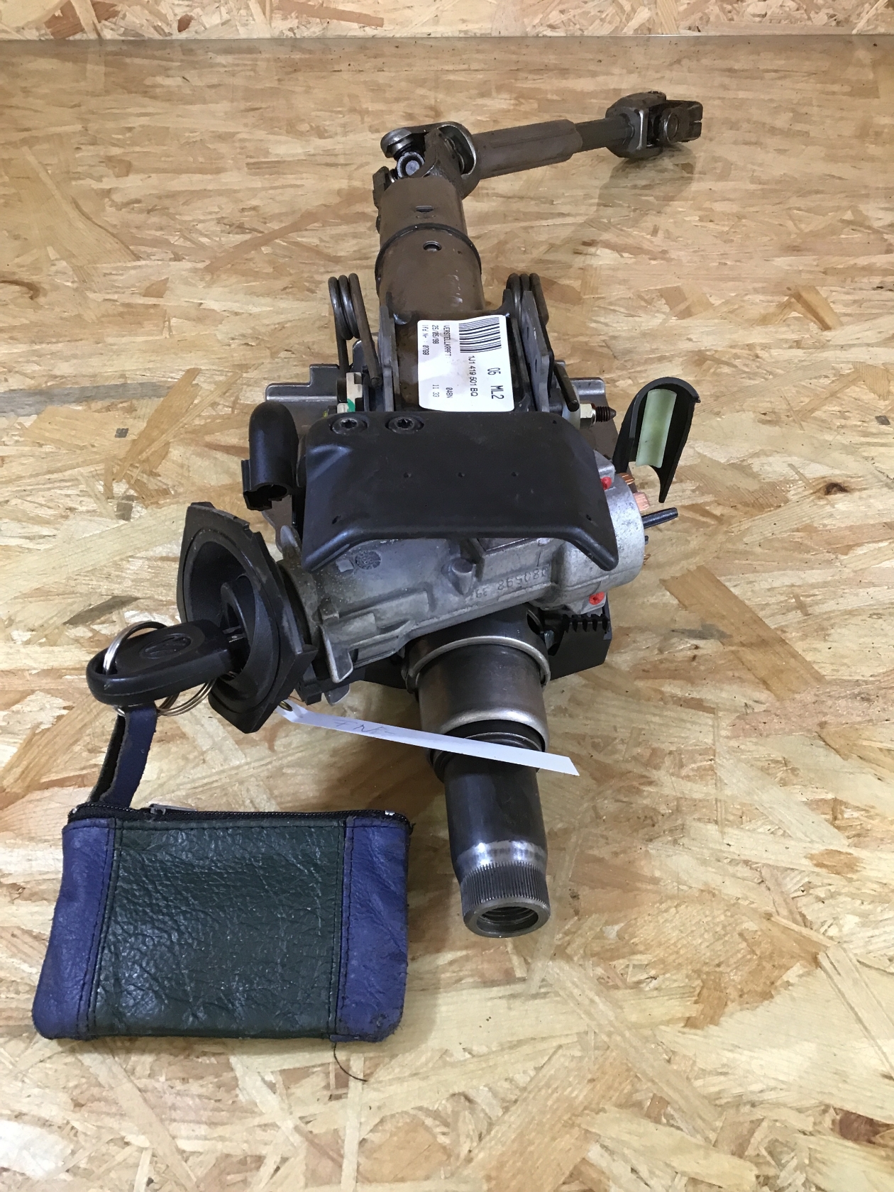 Ignition barrel VW GOLF IV (1J1) 1.8 8607022 BParts