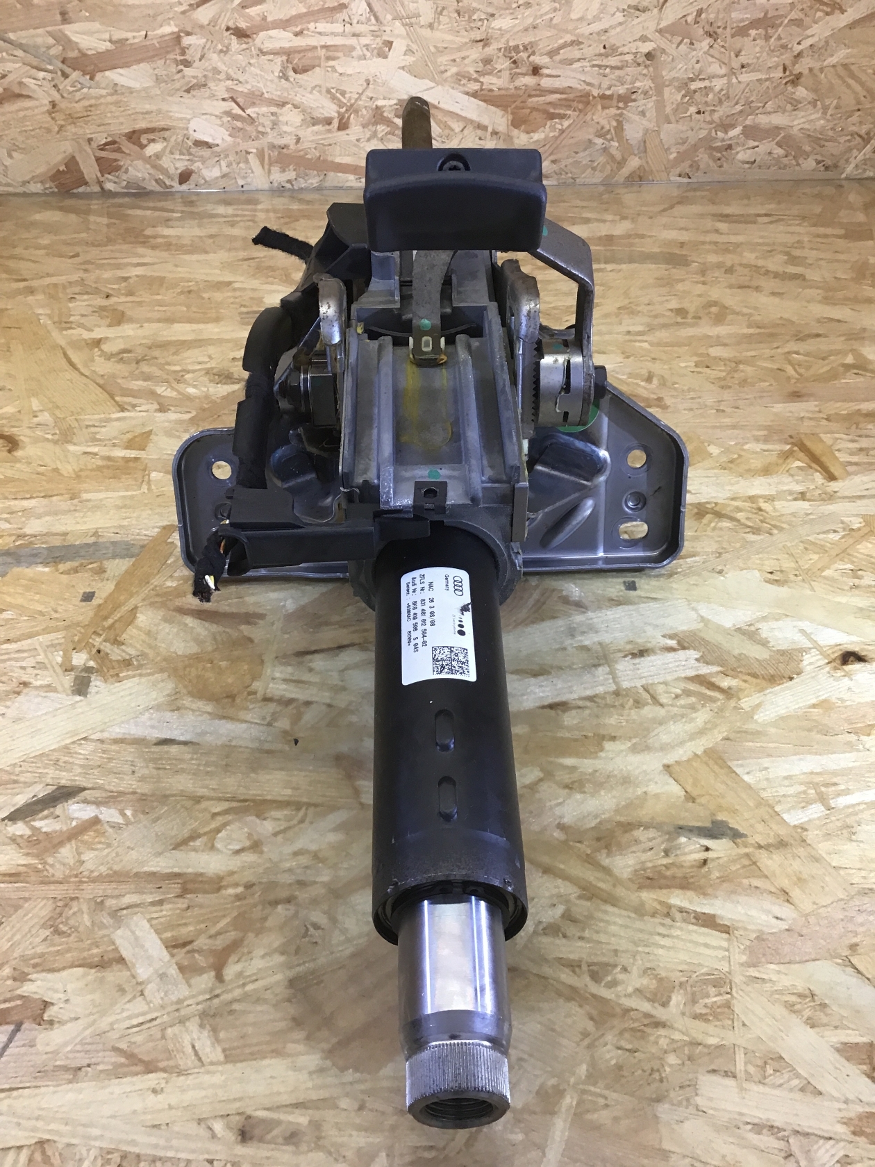 Steering column AUDI A4 B8 (8K2) 2.0 TDI 9241851 BParts