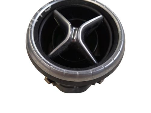 Used Air vent Air vent MERCEDES-BENZ CLA Coupe (C117) CLA 220 CDI / d (117.303) (170 hp) 34470103 34470103
