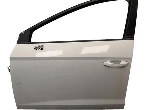 left-front-door-seat-leon-st-5f8-2012-2013-2014-2015-2016-2017-2018-2019-2020-34553356 main image