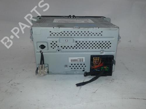 Used Radio VW TRANSPORTER T5 Van (7HA, 7HH, 7EA, 7EH) [2003-2025]  14446099