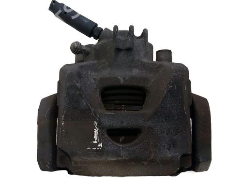 Used Right front brake caliper Right front brake caliper PEUGEOT 3008 I MPV (0U_) 2.0 HDi 150 / BlueHDi 150 (150 hp) 33979645 33979645