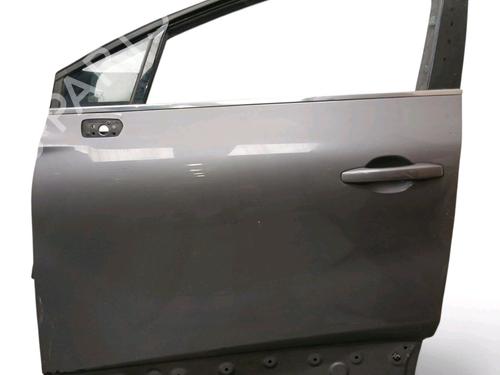 Dør venstre fortil Dør venstre fortil RENAULT CAPTUR II (HF_) TCe 90 (HFM6) (91 hp) 39753145 39753145
