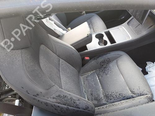 Used Right front seat Right front seat TESLA MODEL Y (5YJY) Long Range All-wheel Drive (514 hp) 34463563 34463563