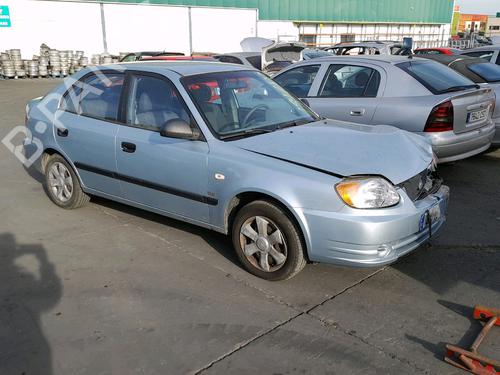 Right headlight HYUNDAI ACCENT II (LC) 1.5 CRDi | BP17696670C29 
