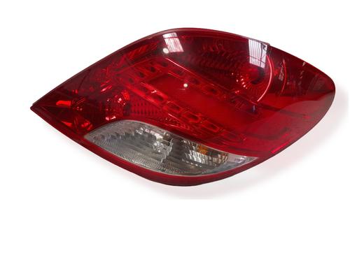 Used Right taillight Right taillight 33408343 33408343