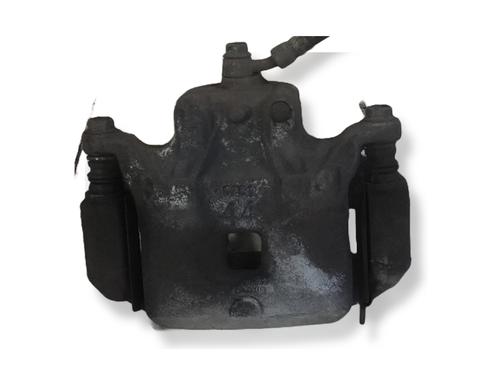 right-front-brake-caliper-nissan-juke-f15-2010-2011-2012-2013-2014-2015-2016-2017-2018-2019-33979380 main image