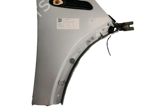 Used Right front fenders Right front fenders MINI MINI (R50, R53) Cooper (116 hp) 33978638 33978638