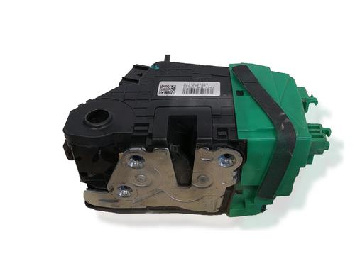 front-right-lock-hyundai-i30-pde-pd-pden-2016-34466860 main image