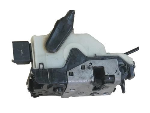 front-right-lock-peugeot-2008-i-cu_-2013-34467126 main image