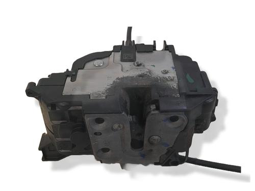 front-right-lock-renault-megane-iii-hatchback-bz01_-b3_-2008-34465311 main image