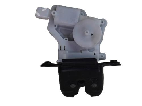 tailgate-lock-renault-kadjar-ha_-hl_-2015-34464551 main image