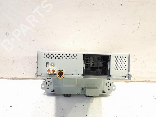 Used Radio VW POLO V (6R1, 6C1) 1.4 TDI (90 hp) 14479046