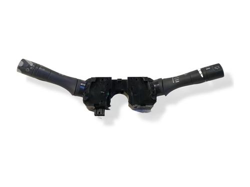 switch-nissan-note-e12-2012-34493225 main image