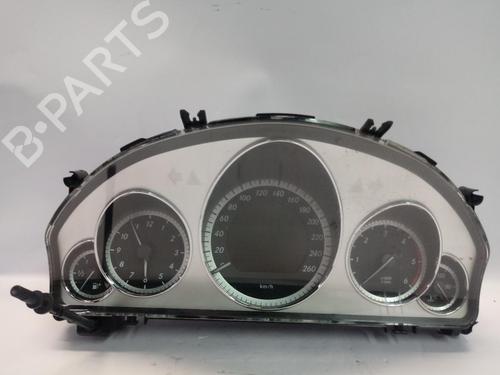 Used Instrument cluster Instrument cluster MERCEDES-BENZ E-CLASS (W212) E 350 CDI (212.025) (231 hp) 34484384 34484384