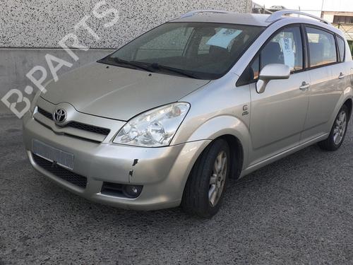 Brugte TOYOTA COROLLA (_E12_) 2.0 D-4D (CDE120R, CDE120L_) (116 hp) 3973131