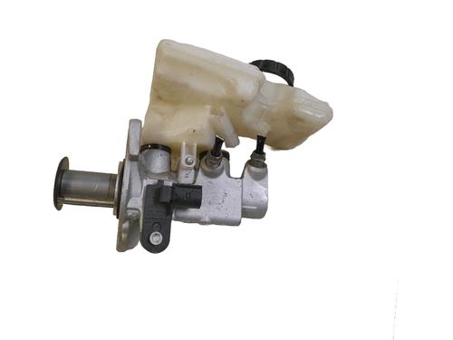 Brake master cylinder SEAT ARONA (KJ7, KJP) 1.0 TSI | BP33408656M77 - Image 2
