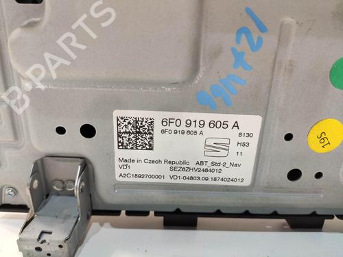 radio-seat-ibiza-v-kj1-kjg-2017-34486308 main image