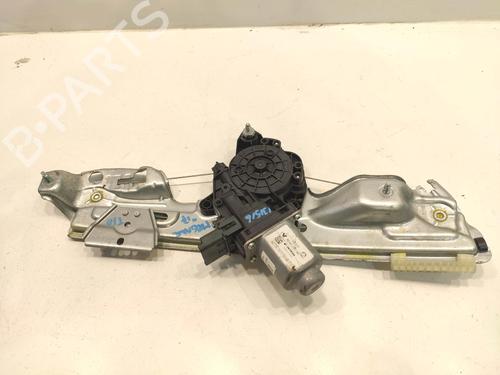 Used Rear right window mechanism Rear right window mechanism RENAULT MEGANE IV Hatchback (B9A/M/N_) 1.5 dCi 110 (B9A3) (110 hp) 34486645 34486645