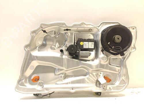 Rudehejsemekanisme Højre foran AUDI A8 D3 (4E2, 4E8) 4.2 quattro (335 hp) 18701423