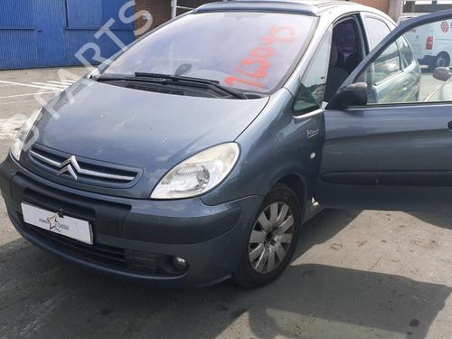 Left headlight CITROËN XSARA PICASSO (N68) 1.6 HDi | BP18562164C28 