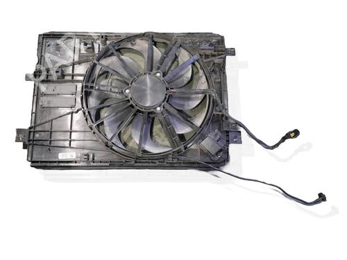 Used Radiator fan Radiator fan PEUGEOT 3008 II SUV (MC_, MR_, MJ_, M4_) 1.2 THP/ PureTech 130 (MRHNSM, MRHNSU, MRHNSJ, MRHNYW,... (131 hp) 33406302 33406302