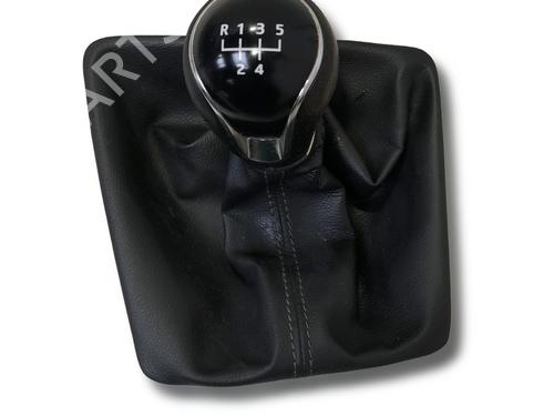 shift-knob-seat-leon-st-5f8-2012-2013-2014-2015-2016-2017-2018-2019-2020-34467433 main image