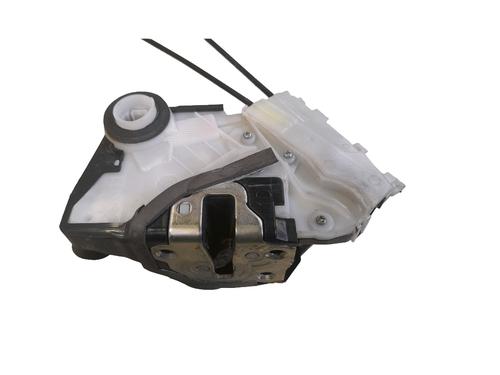 front-left-lock-toyota-yaris-_p13_-2010-2011-2012-2013-2014-2015-2016-2017-2018-2019-2020-34552250 main image