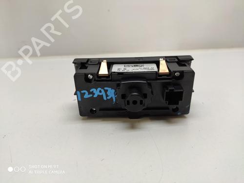 Used Switch Switch LAND ROVER FREELANDER 2 (L359) 2.2 TD4 4x4 (160 hp) 34485853 34485853
