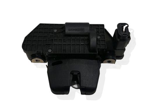 Used Tailgate lock Tailgate lock PEUGEOT 5008 (0U_, 0E_) 1.6 BlueHDi 120 (120 hp) 34492692 34492692