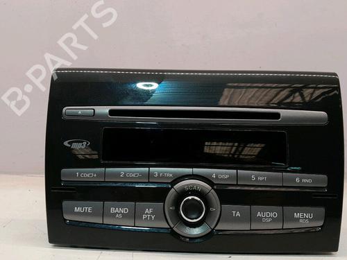 Used Radio Radio FIAT BRAVO II (198_) 1.6 D Multijet (198AXH1B) (105 hp) 34462819 34462819