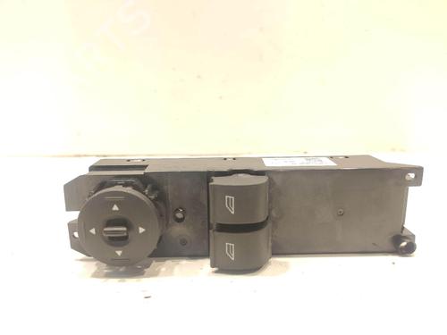 Used Left front window switch Left front window switch FORD TOURNEO COURIER B460 MPV 1.5 TDCi (75 hp) 40512036 40512036