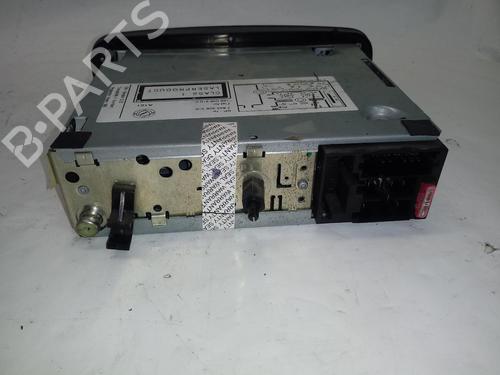 Auto-radio Auto-radio ALFA ROMEO 147 (937_) 1.9 JTDM 8V (937.AXD1A, 937.AXU1A, 937.BXU1A) (120 hp) 39714110 39714110