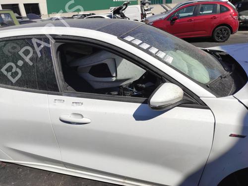 Used Front right lock FORD FOCUS III 1.5 TDCi (120 hp) 14472046