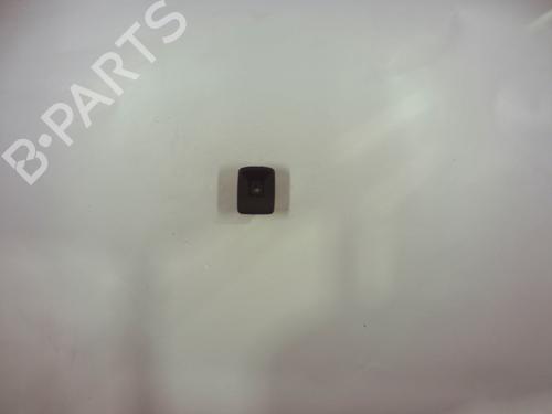 Used Left rear window switch RENAULT KANGOO / GRAND KANGOO II (KW0/1_) 1.5 dCi 90 (KW05, KW08, KW0G, KW11) (90 hp) 17696503