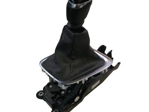 Used Gear lever Gear lever RENAULT MEGANE IV Hatchback (B9A/M/N_) 1.5 dCi 110 (B9A3) (110 hp) 33405739 33405739