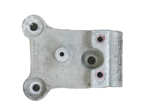 Used Engine mount Engine mount PEUGEOT 2008 I (CU_) 1.2 THP 130 / PureTech 130 (130 hp) 34545829 34545829