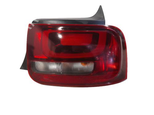 right-taillight-citroen-c4-cactus-2014-34549326 main image