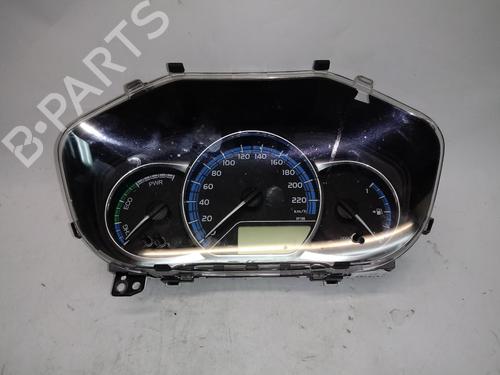 Used Instrument cluster Instrument cluster TOYOTA YARIS (_P13_) 1.5 Hybrid (NHP130_, NHP130) (101 hp) 34482814 34482814