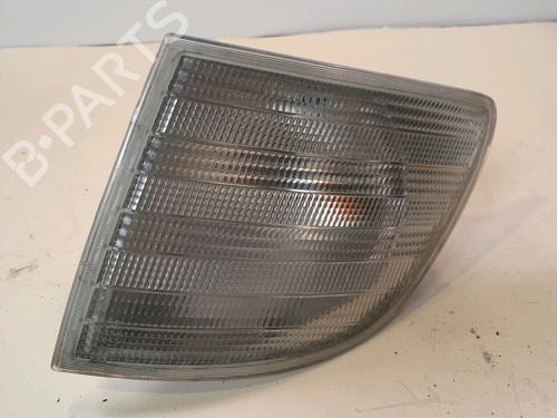 Venstre sideblink MERCEDES-BENZ VITO Bus (W638) 108 CDI 2.2 (638.194) (82 hp) 18568126