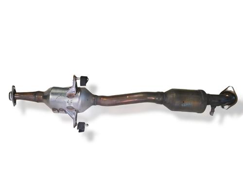 Used Catalyst Catalyst TOYOTA COROLLA Saloon (_E21_) 1.8 VVTi Hybrid (ZWE211) (122 hp) 33405955 33405955