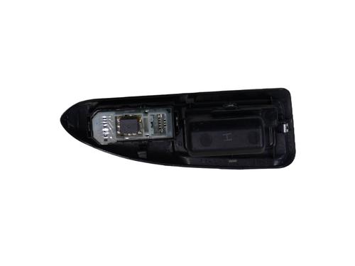 Comutador vidro trás esquerdo Comutador vidro trás esquerdo TOYOTA LAND CRUISER 90 (_J9_) 3.0 D-4D 4WD (KDJ90_, KDJ95_, KDJ90W, KDJ95W) (163 hp) 34464529 34464529