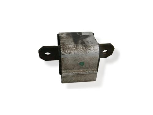 Used Engine mount Engine mount MERCEDES-BENZ VITO Van (W638) 110 D 2.3 (638.074, 638.078) (98 hp) 34379553 34379553