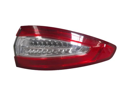 right-taillight-ford-mondeo-v-saloon-cd-2012-34552439 main image
