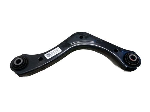 left-rear-suspension-arm-hyundai-i30-pde-pd-pden-2016-33406700 main image
