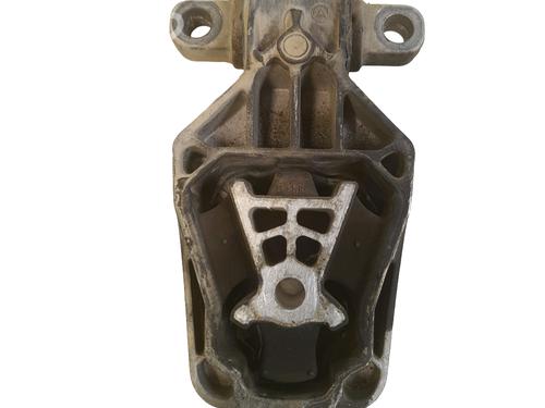 Used Engine mount Engine mount MERCEDES-BENZ A-CLASS (W176) A 180 CDI / d (176.012) (109 hp) 33409836 33409836