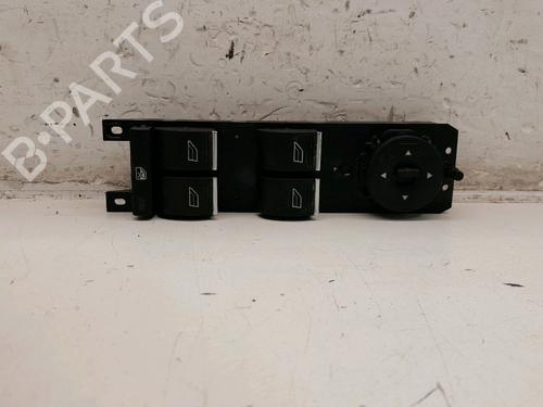 Used Left front window switch Left front window switch FORD KUGA II (DM2) 1.5 TDCi (120 hp) 34463303 34463303