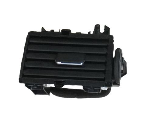 air-vent-nissan-pulsar-hatchback-c13-2014-34465559 main image